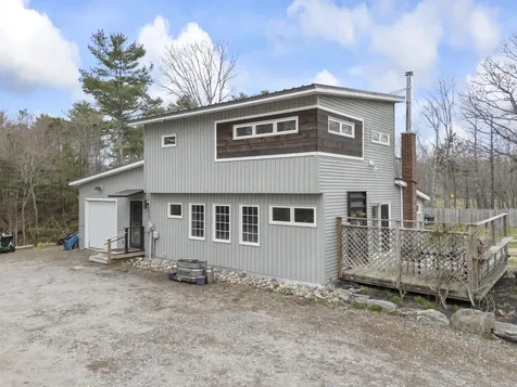 15 Dolloff Drive Brunswick ME 04011