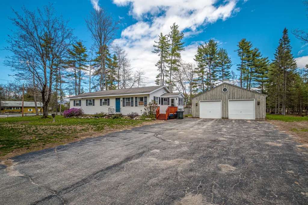 4 Ballard Street Fryeburg ME 04037
