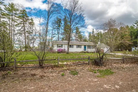 4 Ballard Street Fryeburg ME 04037