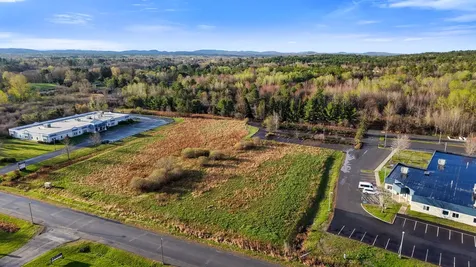 16 Godfrey Drive Orono ME 04473