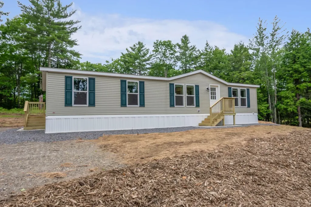 300 Baldwin Hill Road Fayette ME 04349