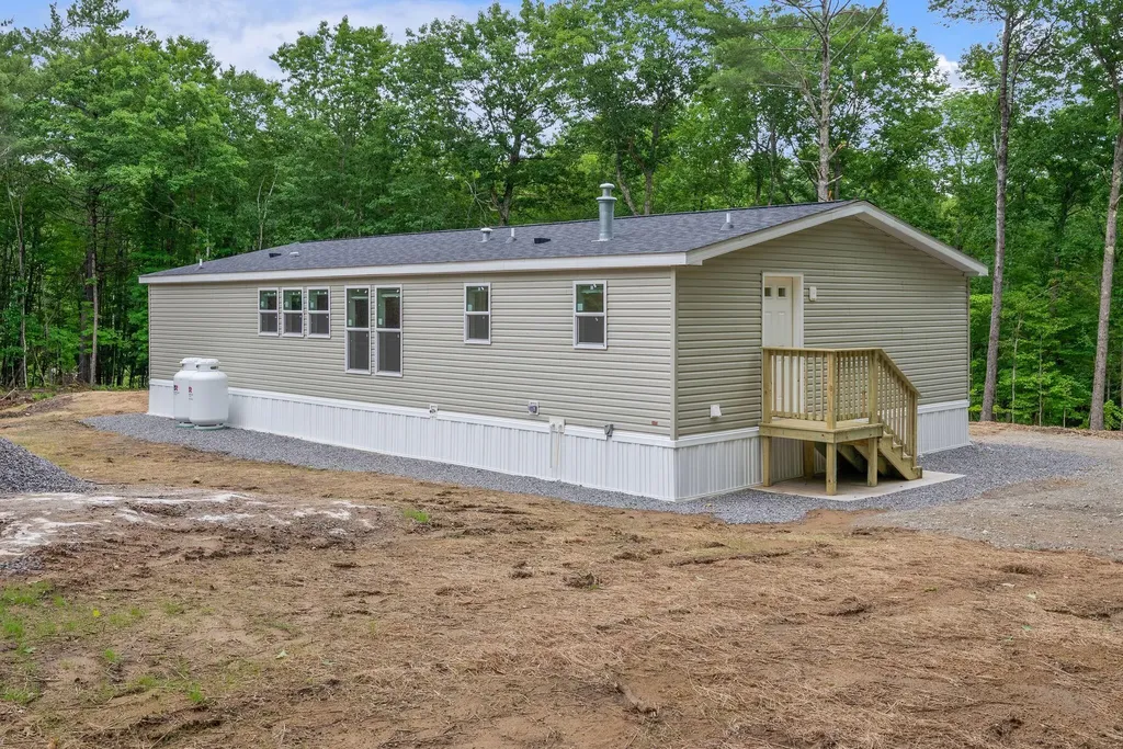 300 Baldwin Hill Road Fayette ME 04349