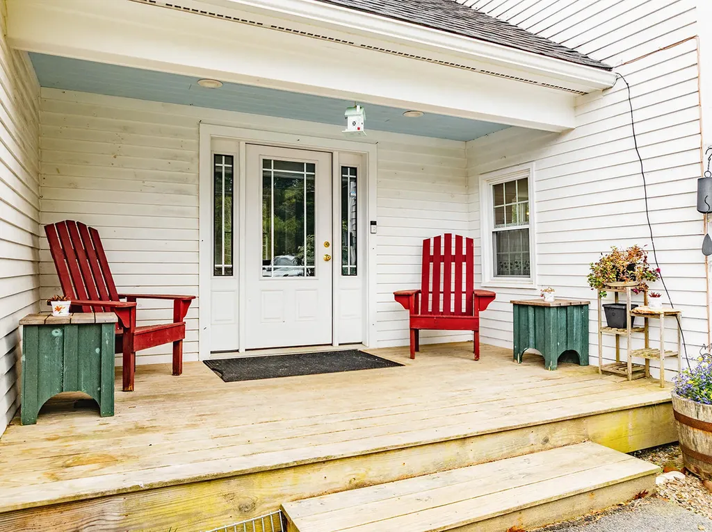 304 Beach Road Lincolnville ME 04849