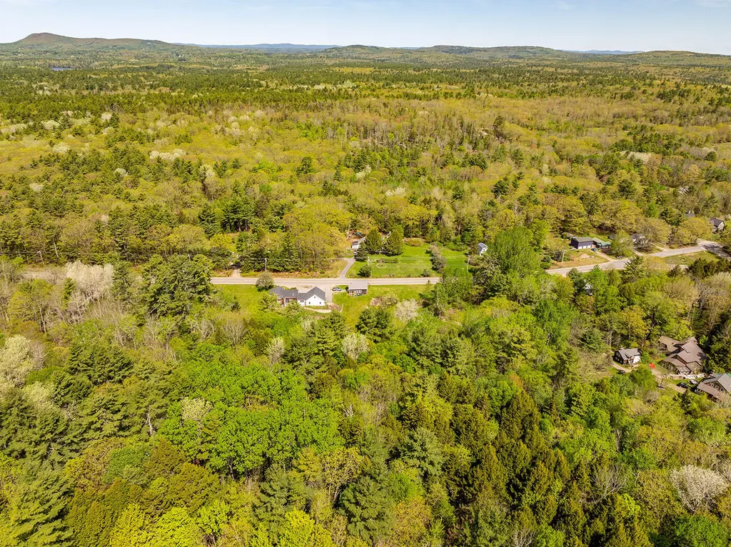 304 Beach Road Lincolnville ME 04849