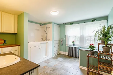 304 Beach Road Lincolnville ME 04849