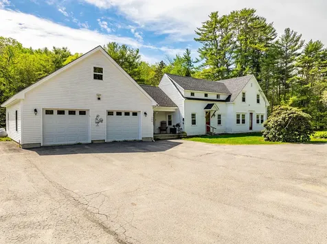 304 Beach Road Lincolnville ME 04849