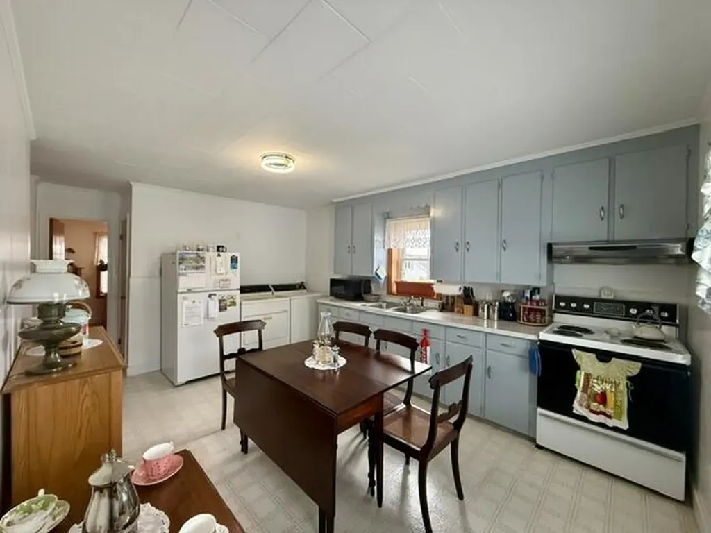 165 12th Avenue Madawaska ME 04756