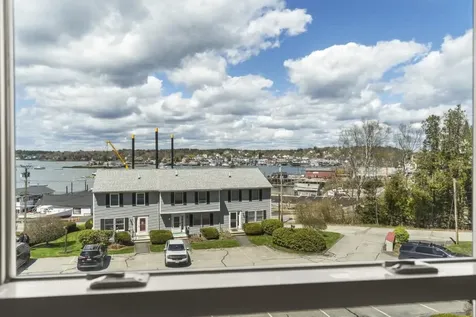 96 Atlantic Avenue Boothbay Harbor ME 04538