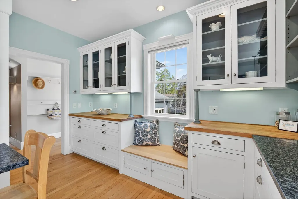 3 Leeman Street Portland ME 04103