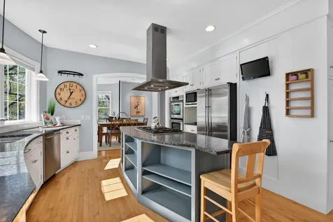 3 Leeman Street Portland ME 04103
