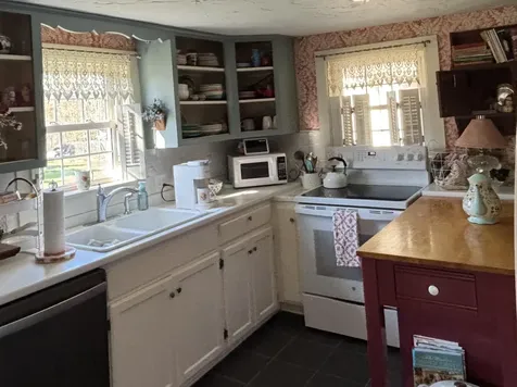 773 N North Bend Road Surry ME 04684