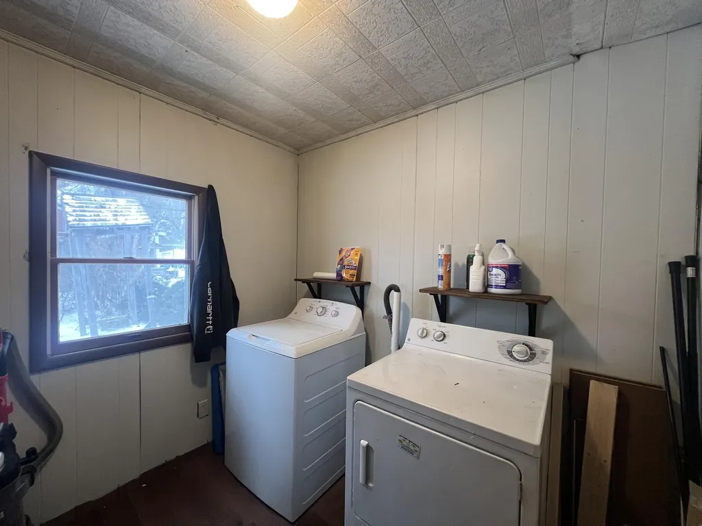 106 Old Military Road Winn ME 04495