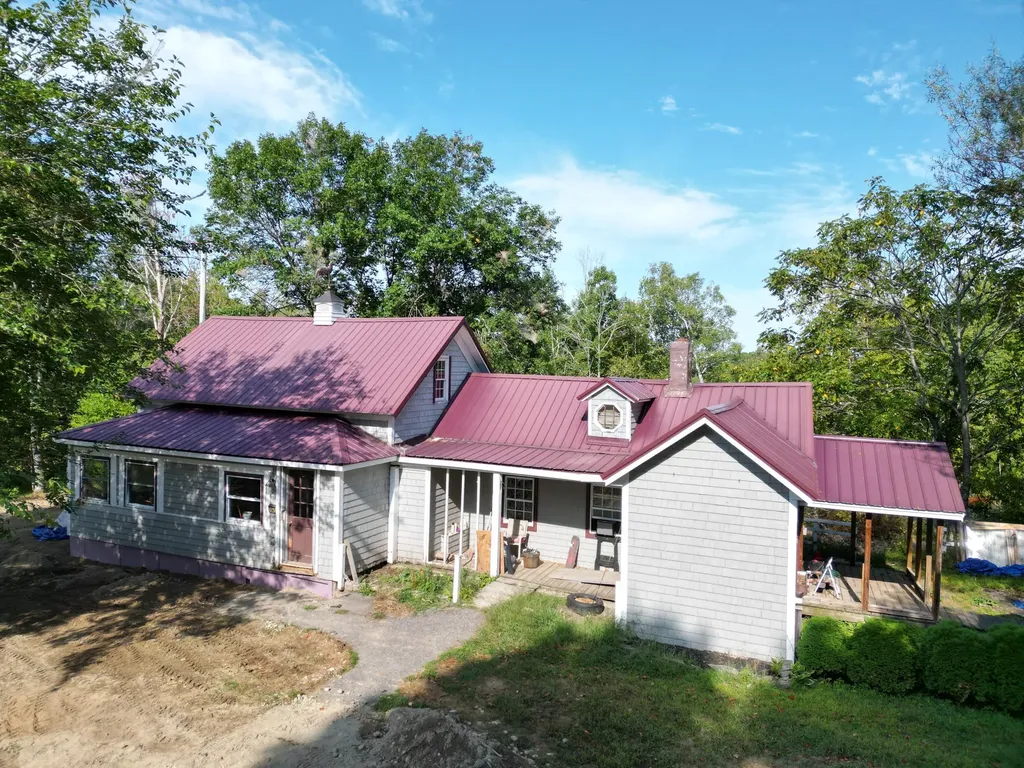 106 Old Military Road Winn ME 04495
