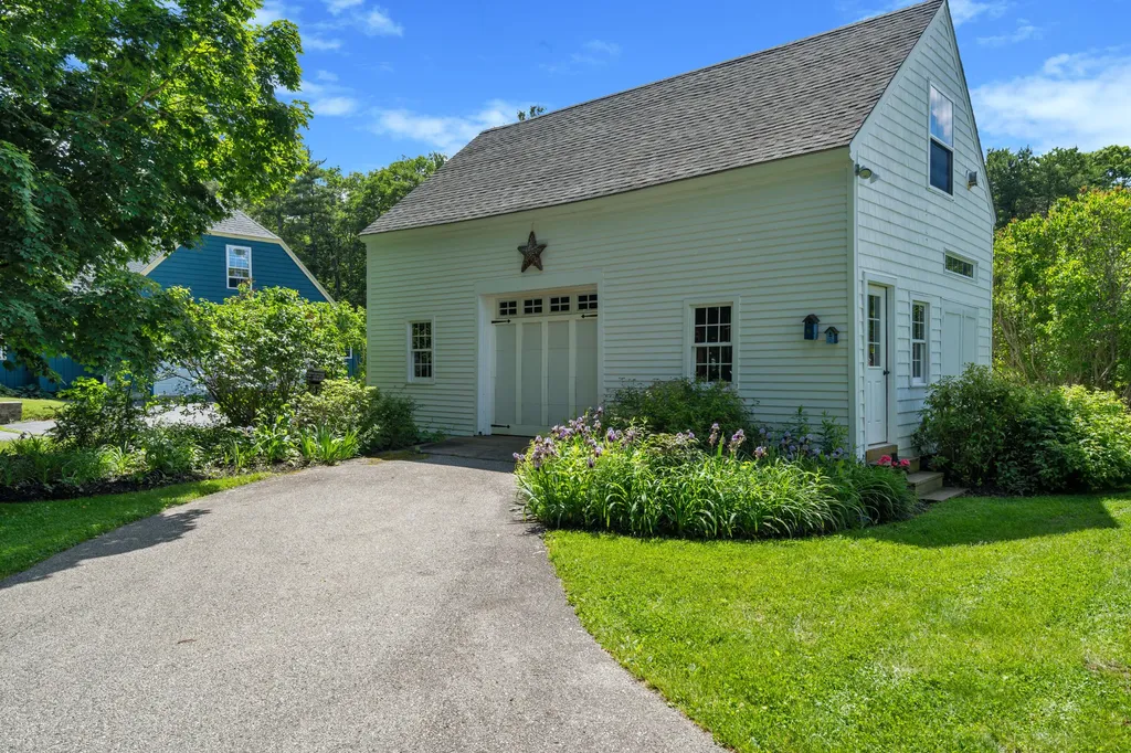 88-90 Old Pool Road Biddeford ME 04005
