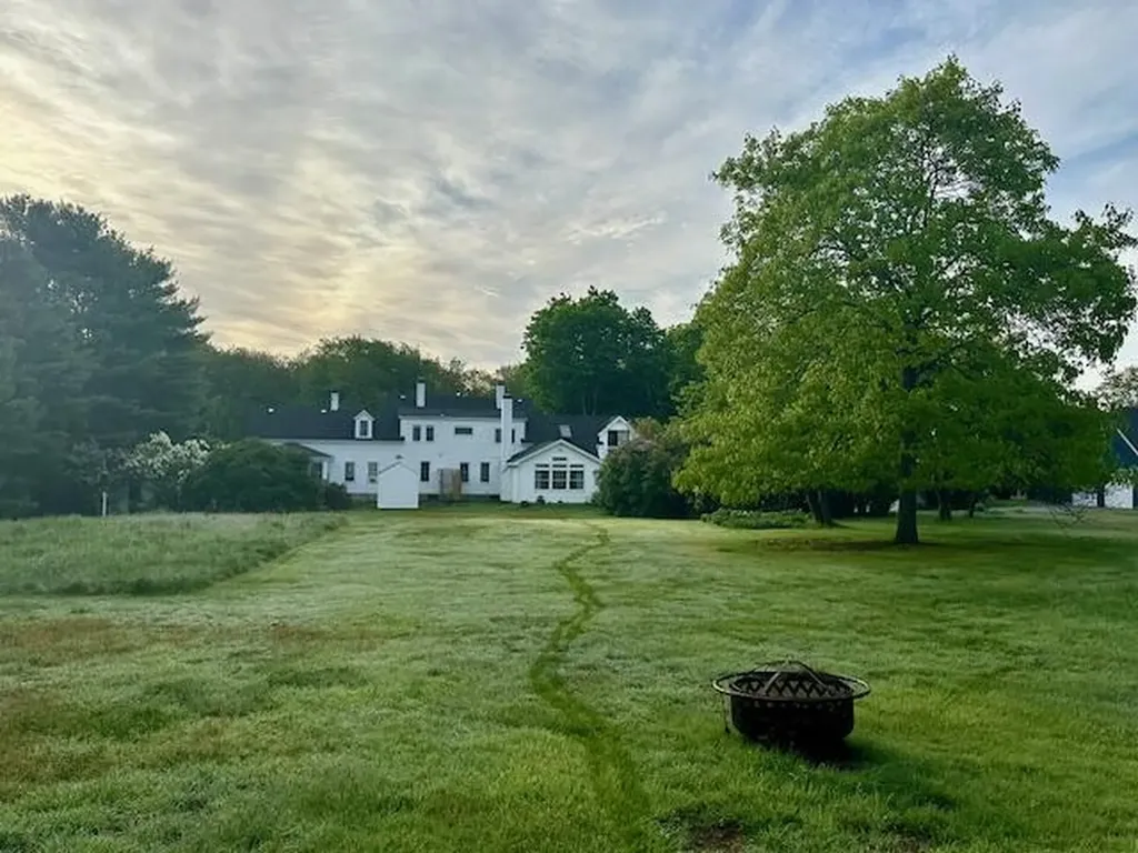 88-90 Old Pool Road Biddeford ME 04005