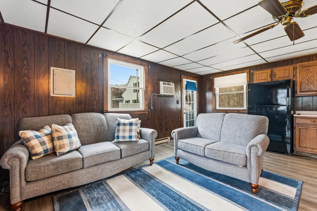 6 Haskell Way York ME 03909