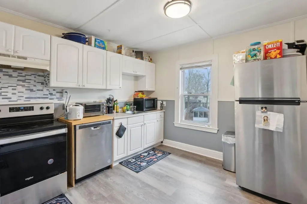 113-115 Saco Avenue Old Orchard Beach ME 04064