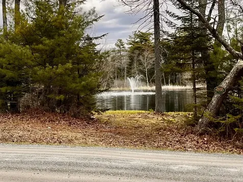 92L Russell Road Bristol ME 04541