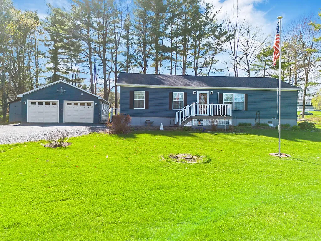 3830 Middle Road Sidney ME 04330