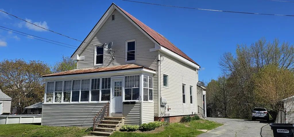 132 Clinton Avenue Winslow ME 04901