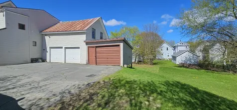 132 Clinton Avenue Winslow ME 04901