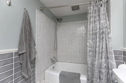 163 State Street Gorham ME 04038