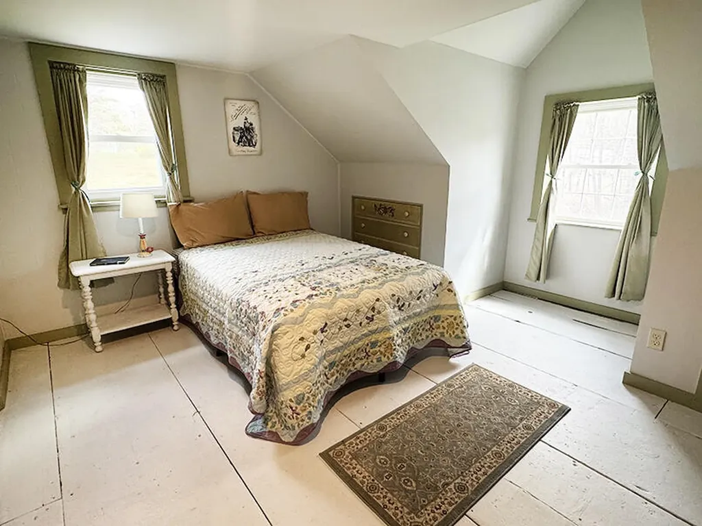 1061 High Street West Gardiner ME 04345