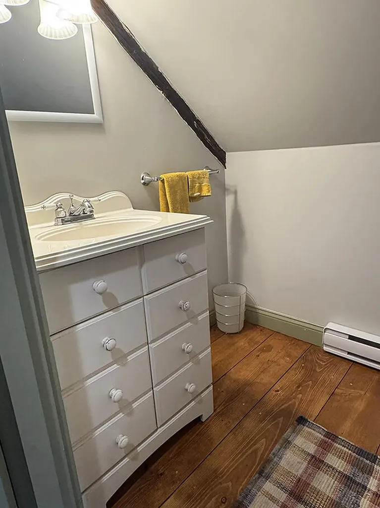 1061 High Street West Gardiner ME 04345