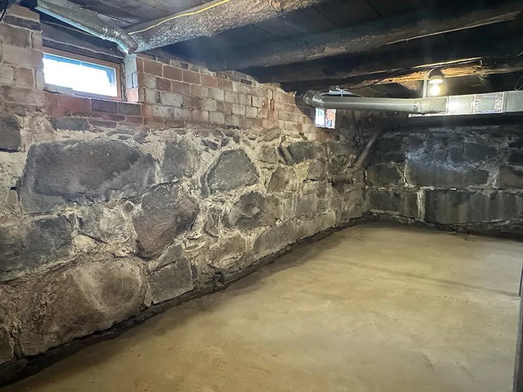 1061 High Street West Gardiner ME 04345