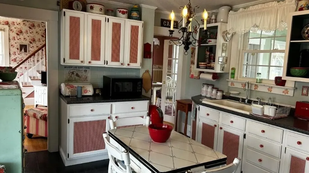 42 E Leavitt Street Skowhegan ME 04976