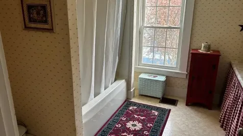 42 E Leavitt Street Skowhegan ME 04976