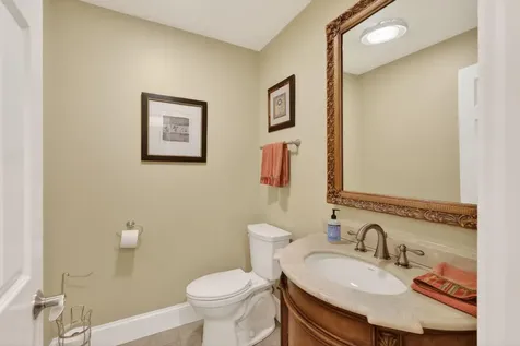 82 Hunts Point Road Cape Elizabeth ME 04107