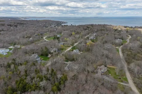 82 Hunts Point Road Cape Elizabeth ME 04107
