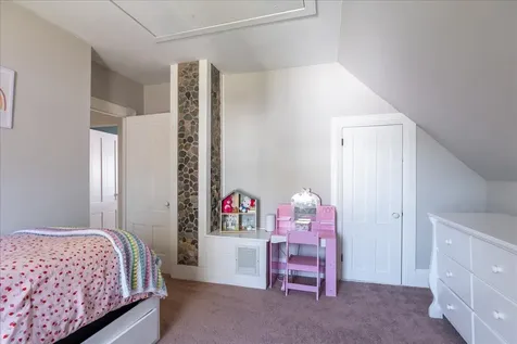 15 Berkley Street Rockland ME 04841