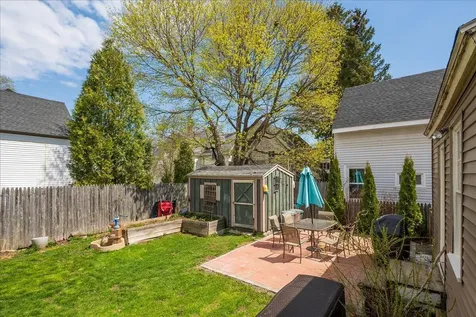 15 Berkley Street Rockland ME 04841
