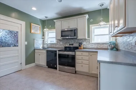 15 Berkley Street Rockland ME 04841