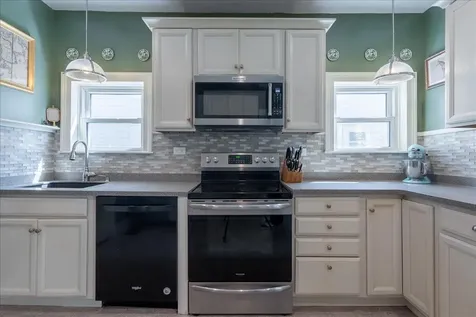 15 Berkley Street Rockland ME 04841