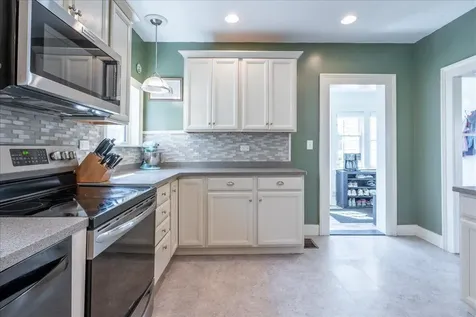 15 Berkley Street Rockland ME 04841