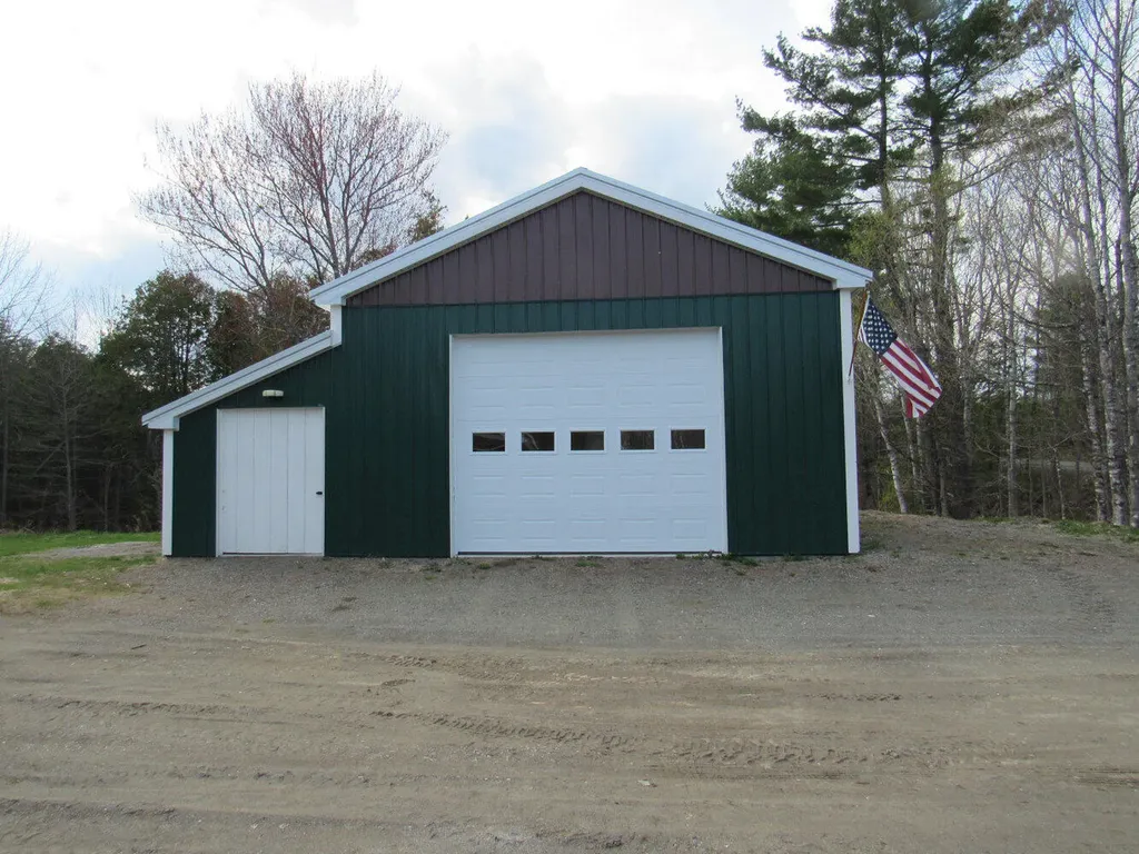 877 Hole In The Wall Road Solon ME 04979