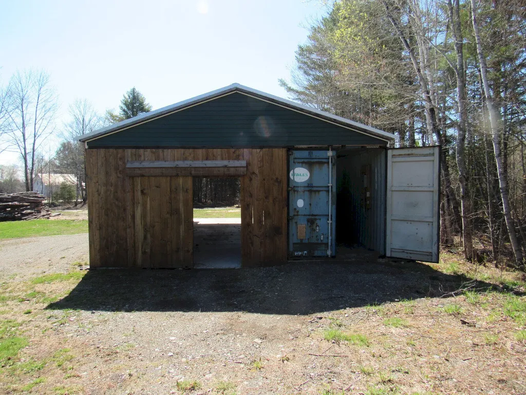 877 Hole In The Wall Road Solon ME 04979