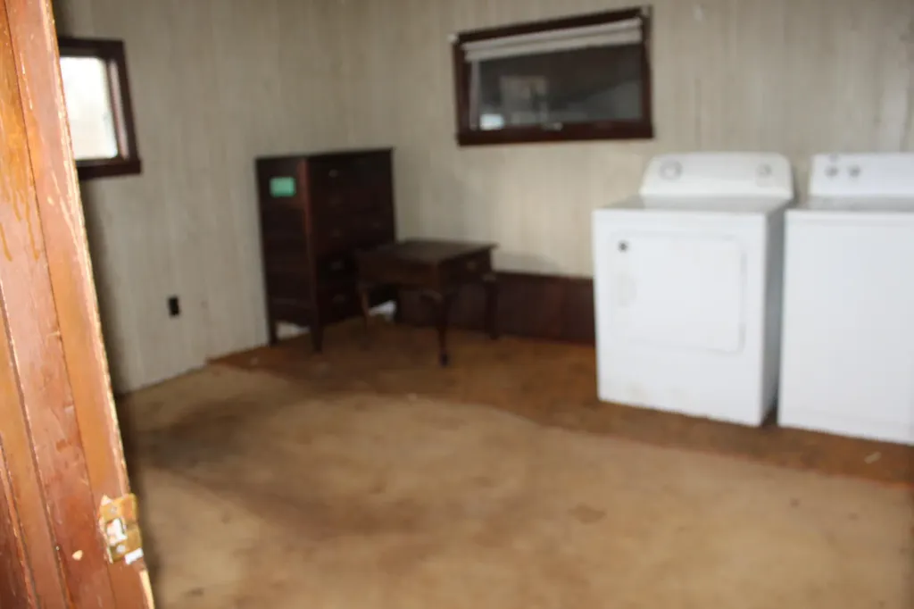 3519 U.s. 2 Merrill ME 04780