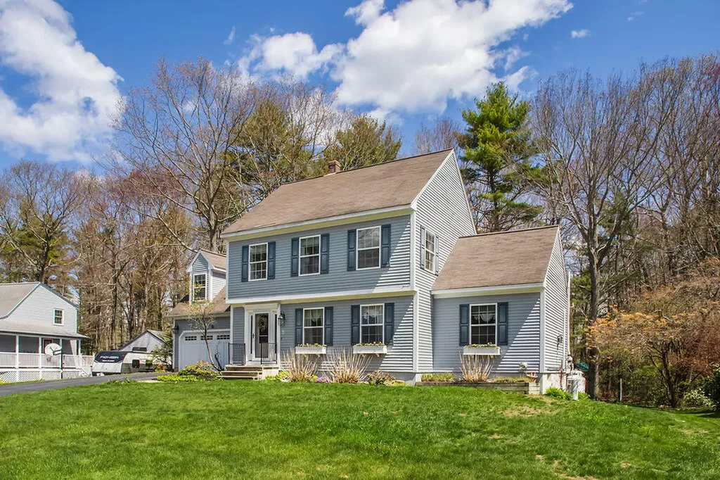 18 Garrison Oaks Drive Kennebunk ME 04043
