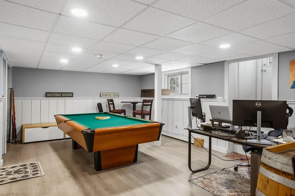 18 Garrison Oaks Drive Kennebunk ME 04043