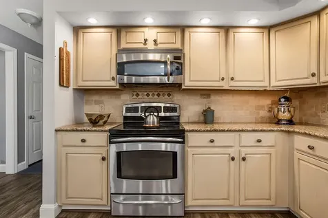 18 Garrison Oaks Drive Kennebunk ME 04043