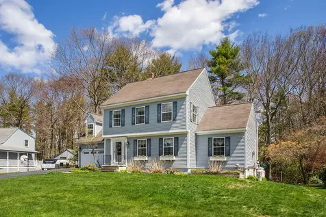 18 Garrison Oaks Drive Kennebunk ME 04043