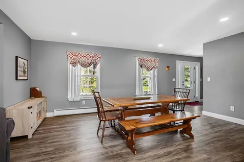 18 Garrison Oaks Drive Kennebunk ME 04043