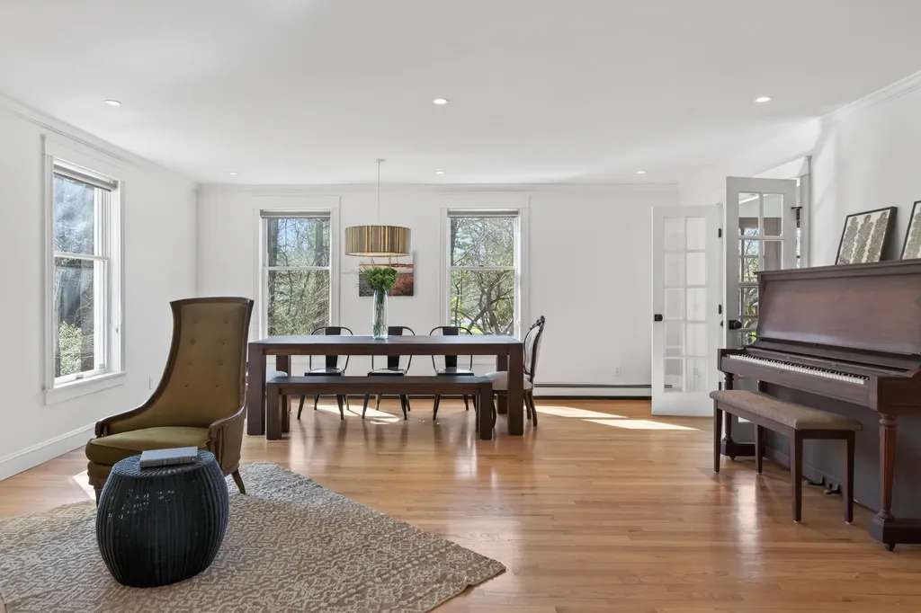 32 Acorn Circle Yarmouth ME 04096