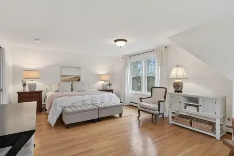 32 Acorn Circle Yarmouth ME 04096
