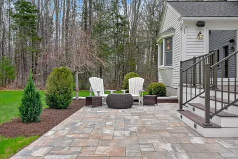 32 Acorn Circle Yarmouth ME 04096