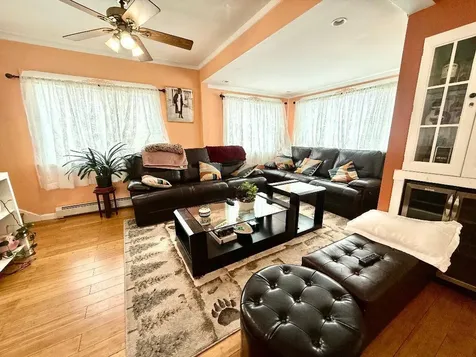 1041 Ocean Avenue Portland ME 04103